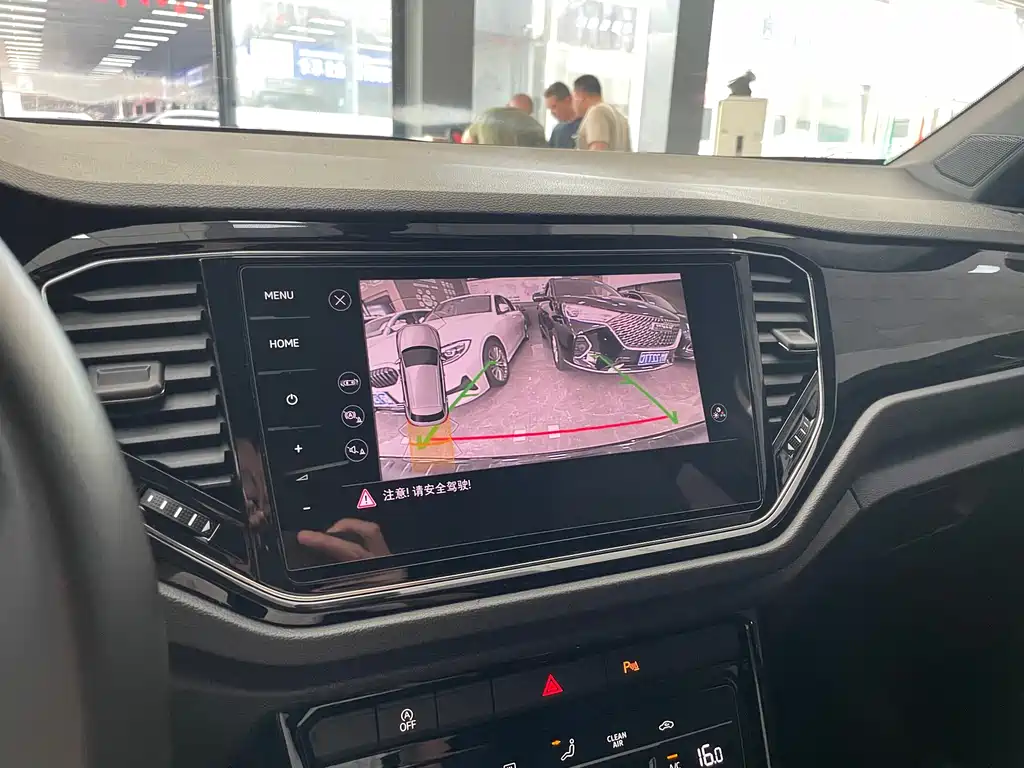 T-ROC 2021 facelift 280TSI DSG four-wheel drive luxury smart connected version купить на сайте DeffCars