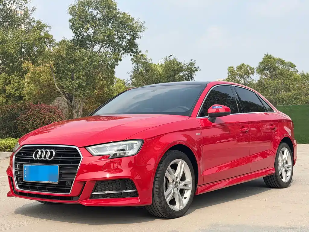 Audi A3 2019 Limousine 35 TFSI Fashion Type National VI купить на сайте DeffCars