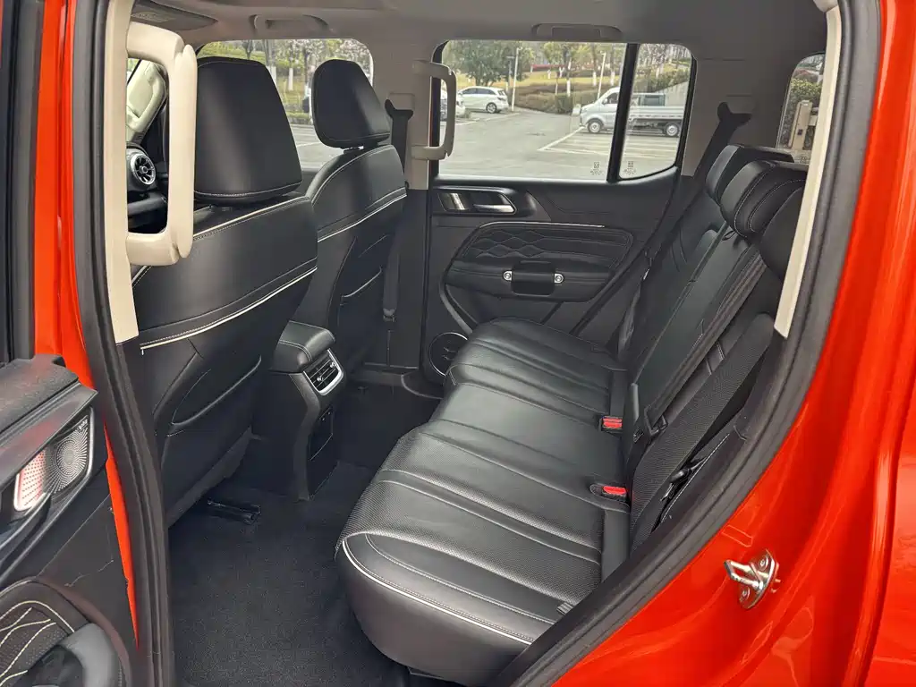 Tank 300 2023 Off-Road Version 2.0T Conqueror купить на сайте DeffCars