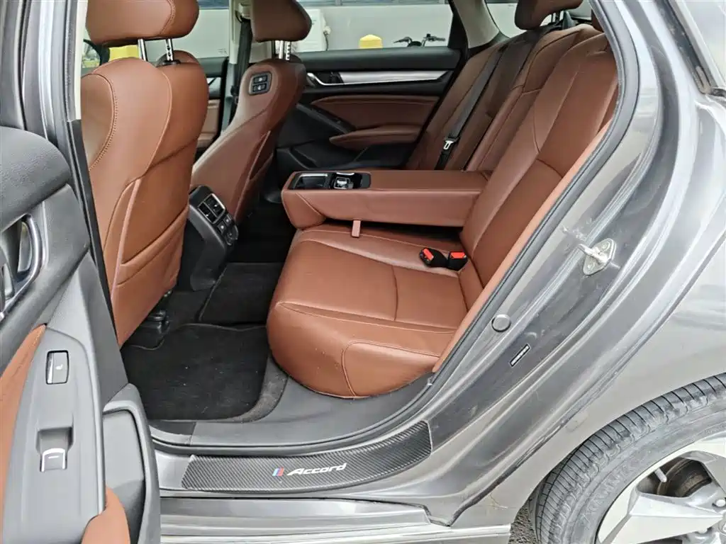 Accord 2018 Rui·Hybrid 2.0L Ruizhi Edition National VI купить на сайте DeffCars
