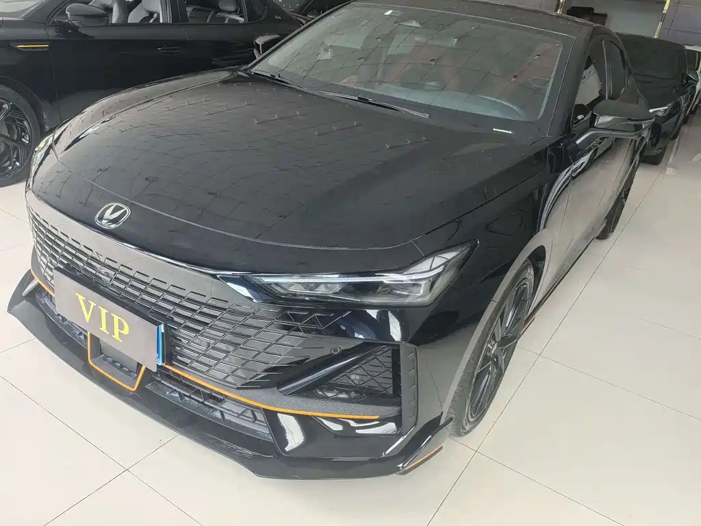 Changan UNI-V 2023 1.5T sports version купить на сайте DeffCars