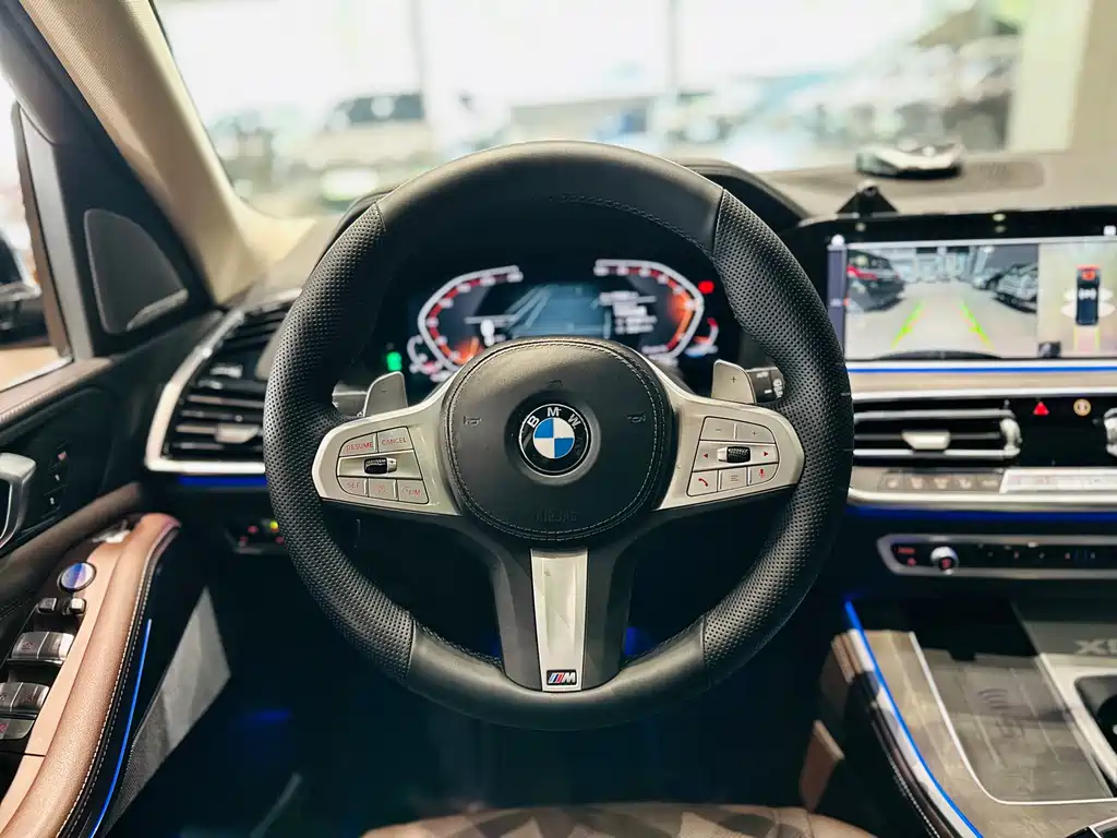 BMW X5 2022 xDrive 30Li Exclusive M Sports Package купить на сайте DeffCars