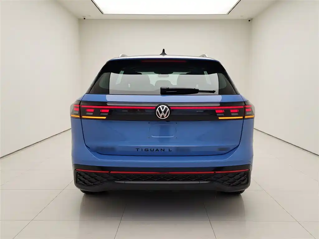 Tiguan L 2024 PRO 380TSI four-wheel drive R-Line Zhizun Edition купить на сайте DeffCars