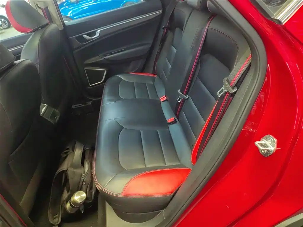 Emgrand GS 2020 1.4T CVT купить на сайте DeffCars