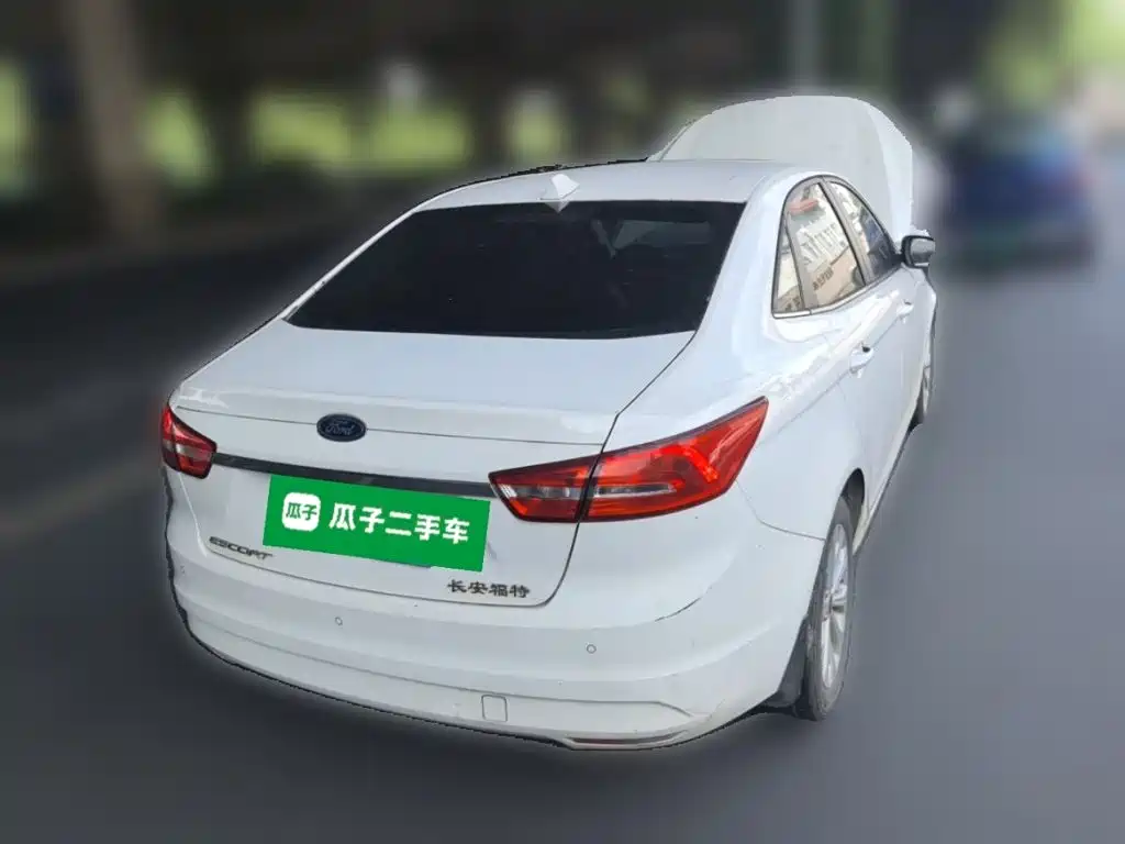 Escort 2015 1.5L automatic fashion model купить на сайте DeffCars
