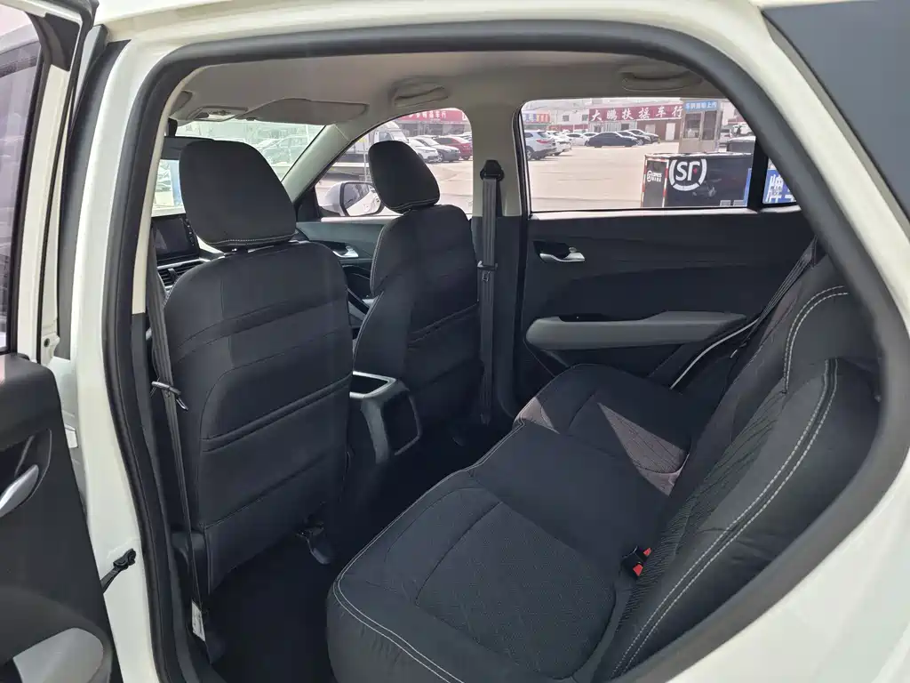 Baojun 510 2021 1.5L manual version купить на сайте DeffCars