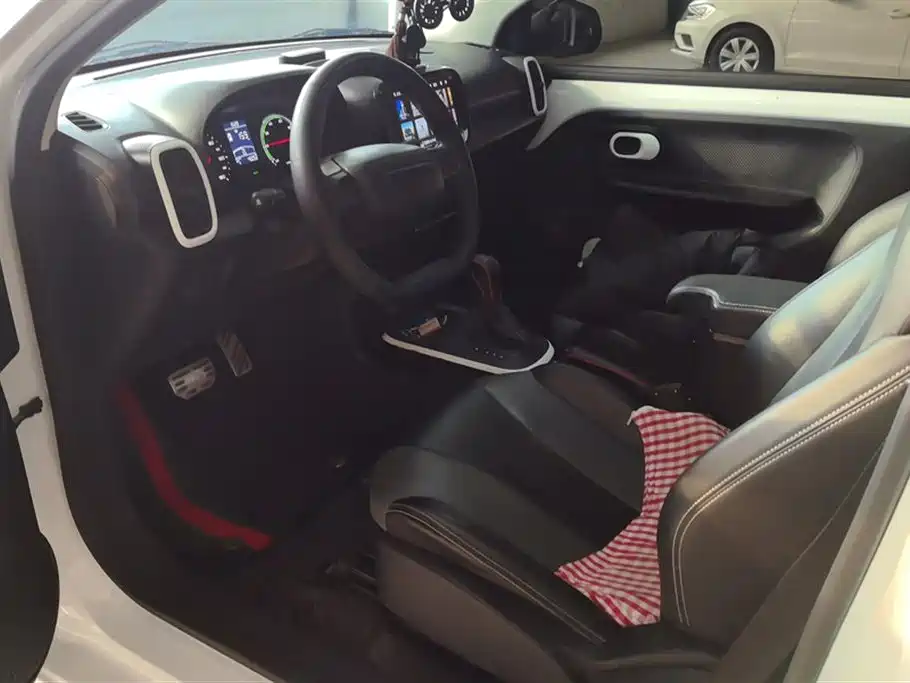 CLEVER 2022 311km Yuanqi Bobo Edition купить на сайте DeffCars