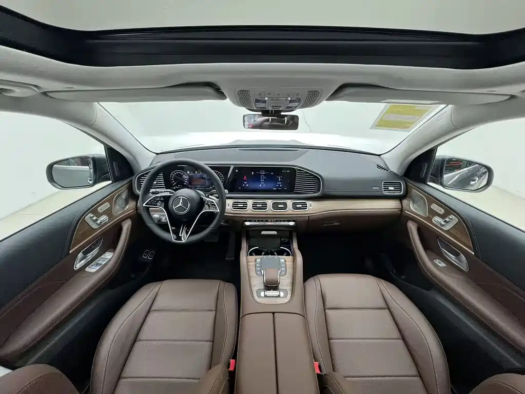 Mercedes-Benz GLE New Energy 2024 GLE 400 e 4MATIC купить на сайте DeffCars
