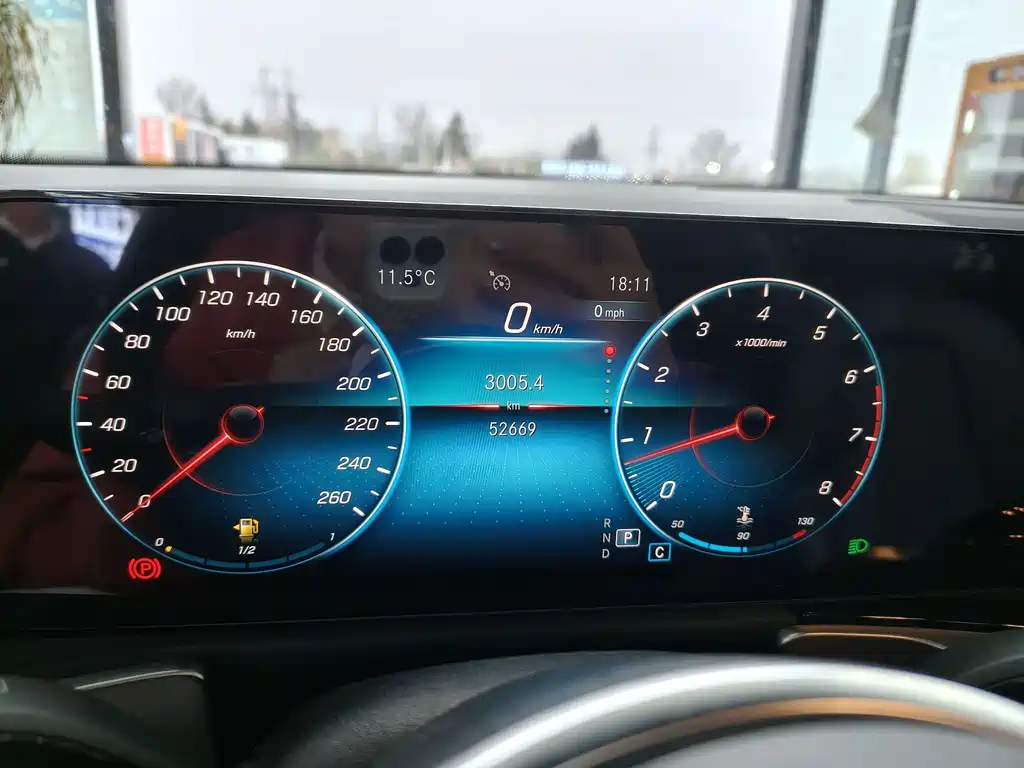 Mercedes-Benz GLB 2022 GLB 220 4MATIC купить на сайте DeffCars