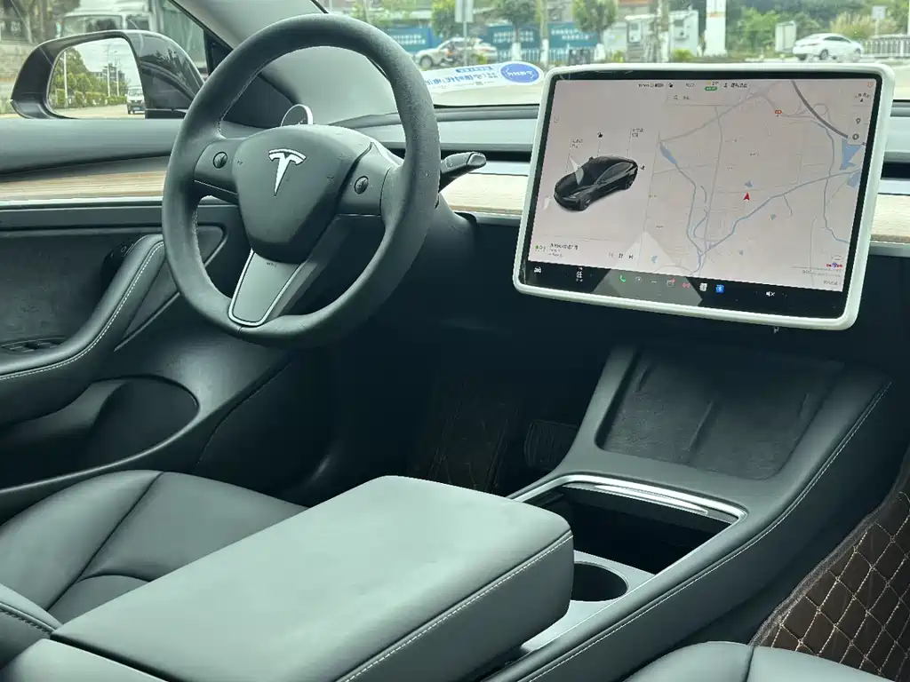 Model 3 2023 rear-wheel drive version купить на сайте DeffCars