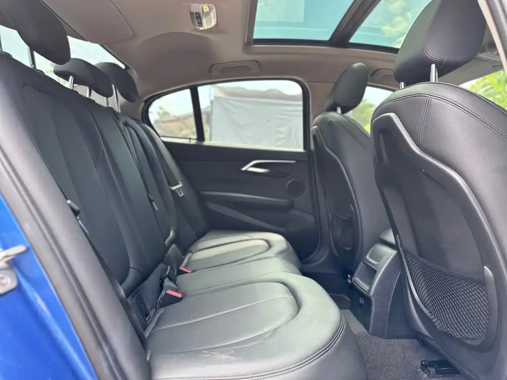 BMW 1 Series 2018 118i Sports купить на сайте DeffCars