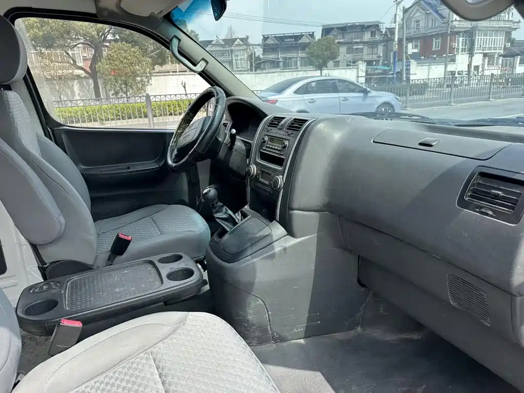 Jinbei Express 2018 2.0L Comfort V19 купить на сайте DeffCars