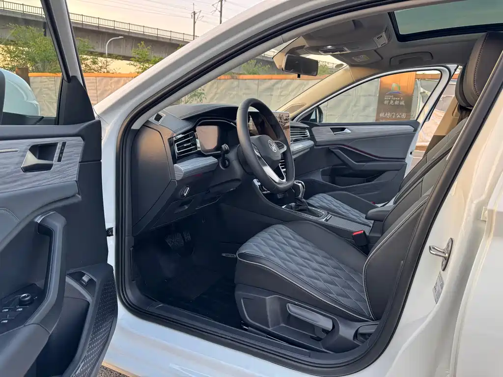 Sagitar 2025 300TSI DSG Super Edition купить на сайте DeffCars