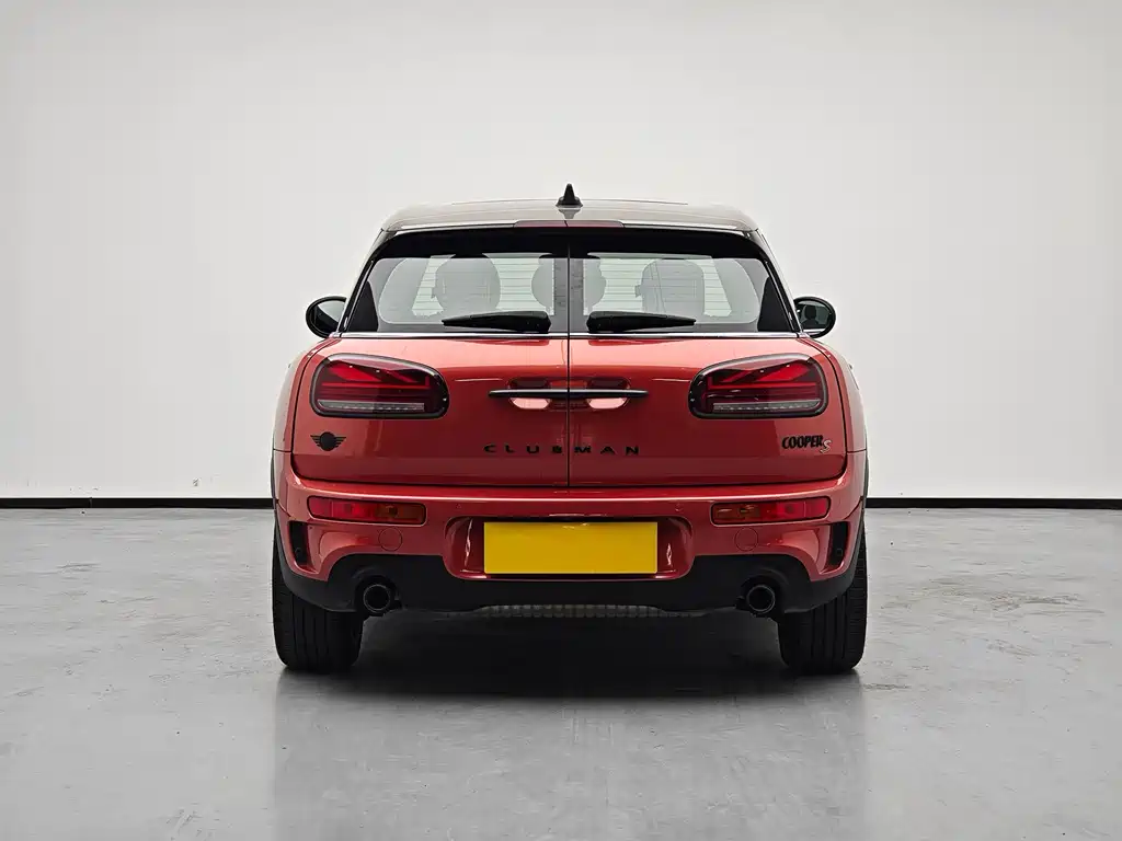 MINI CLUBMAN 2023 2.0T COOPER S Connoisseur купить на сайте DeffCars