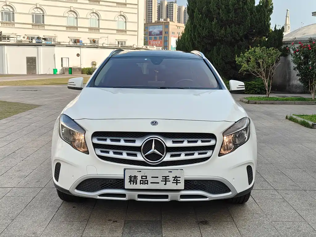 Mercedes-Benz GLA 2018 GLA 200 Dynamic купить на сайте DeffCars