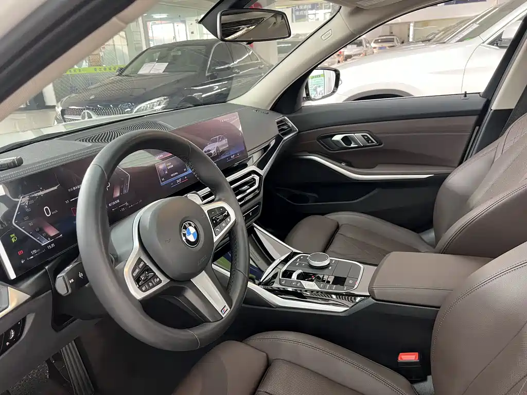 BMW 3 Series 2024 320Li M Sports Package купить на сайте DeffCars