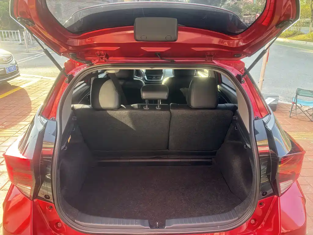 YARiS L Zhixuan 2021 Zhixuan X 1.5L CVT leading version купить на сайте DeffCars