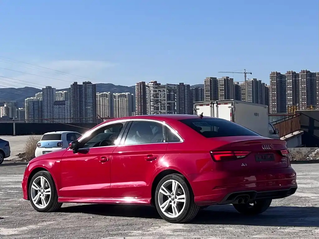 Audi A3 2019 Limousine 35 TFSI Fashion Type National VI купить на сайте DeffCars