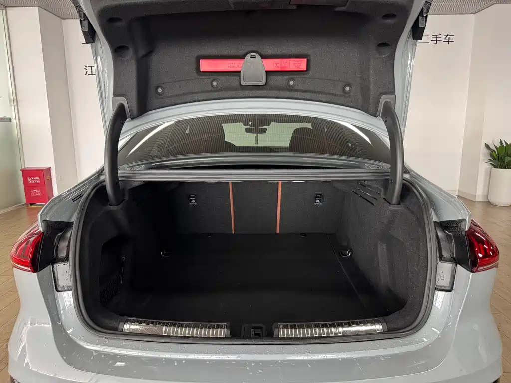 Audi A5L 2026 2.0T Sports Edition Plus купить на сайте DeffCars
