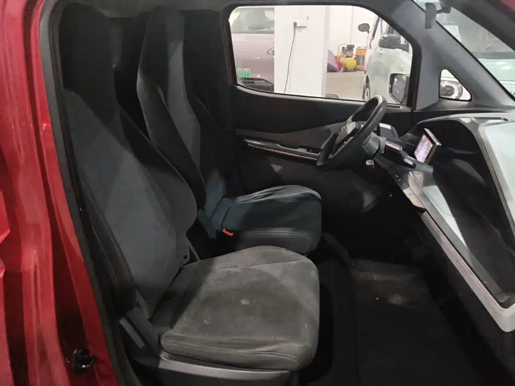 Baojun E200 2019 250KM Smart Travel Edition купить на сайте DeffCars