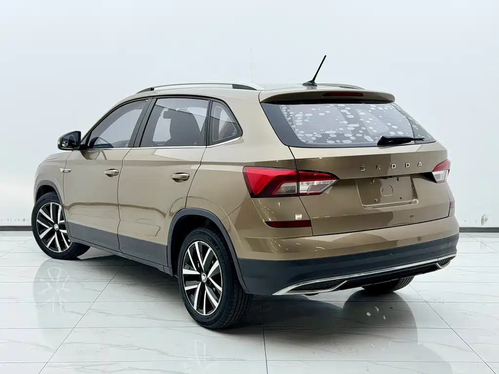 Komic 2018 1.5L automatic comfort version National VI купить на сайте DeffCars