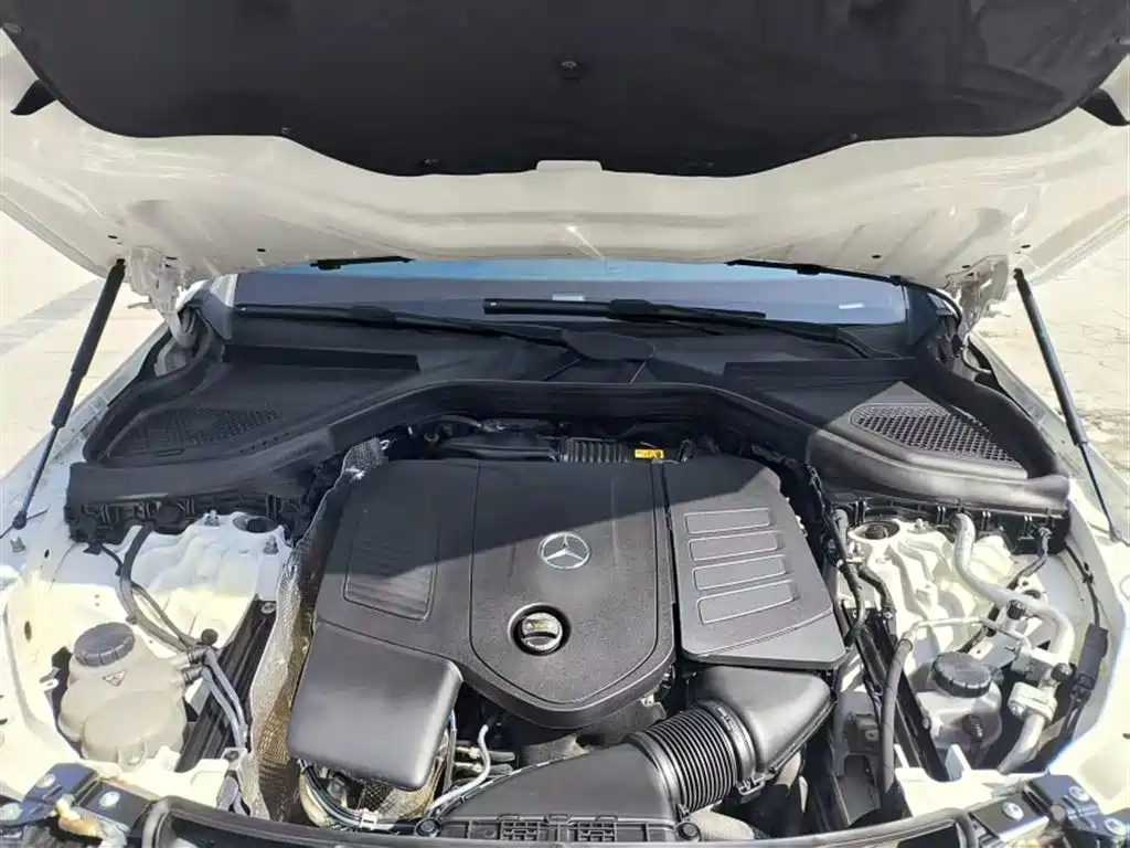 Mercedes-Benz GLC 2023 GLC 260 L 4MATIC Dynamic 5-seater купить на сайте DeffCars