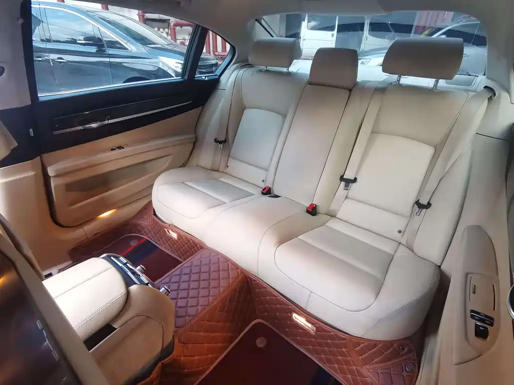 BMW 7 Series 2011 740Li Steinway Limited Edition купить на сайте DeffCars