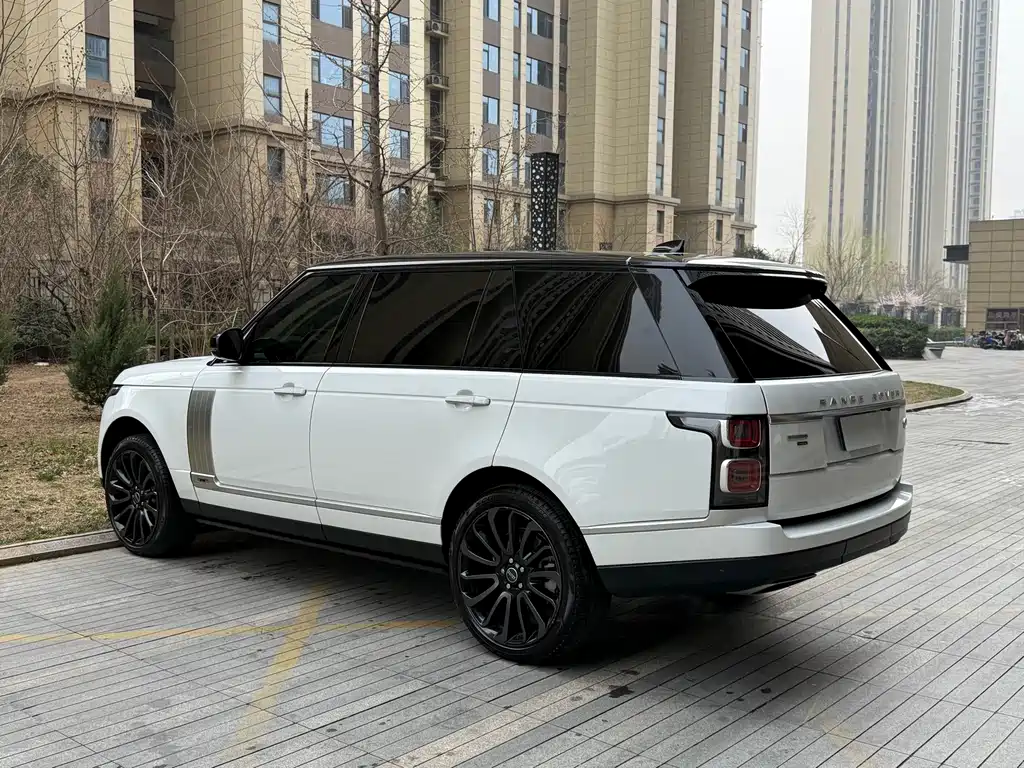 Range Rover 2022 3.0 L6 400PS Honor Creation Extended Edition купить на сайте DeffCars