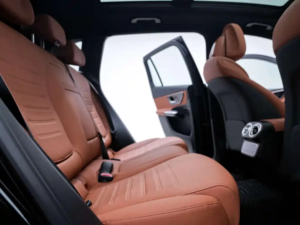 Mercedes-Benz GLC 2025 GLC 260 L 4MATIC luxury model купить на сайте DeffCars