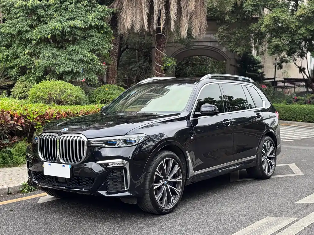 BMW X7 2020 xDrive40i Executive M Sport Package купить на сайте DeffCars