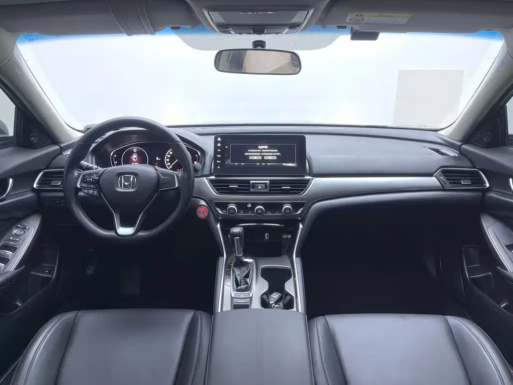 Accord 2022 260TURBO Deluxe Edition купить на сайте DeffCars