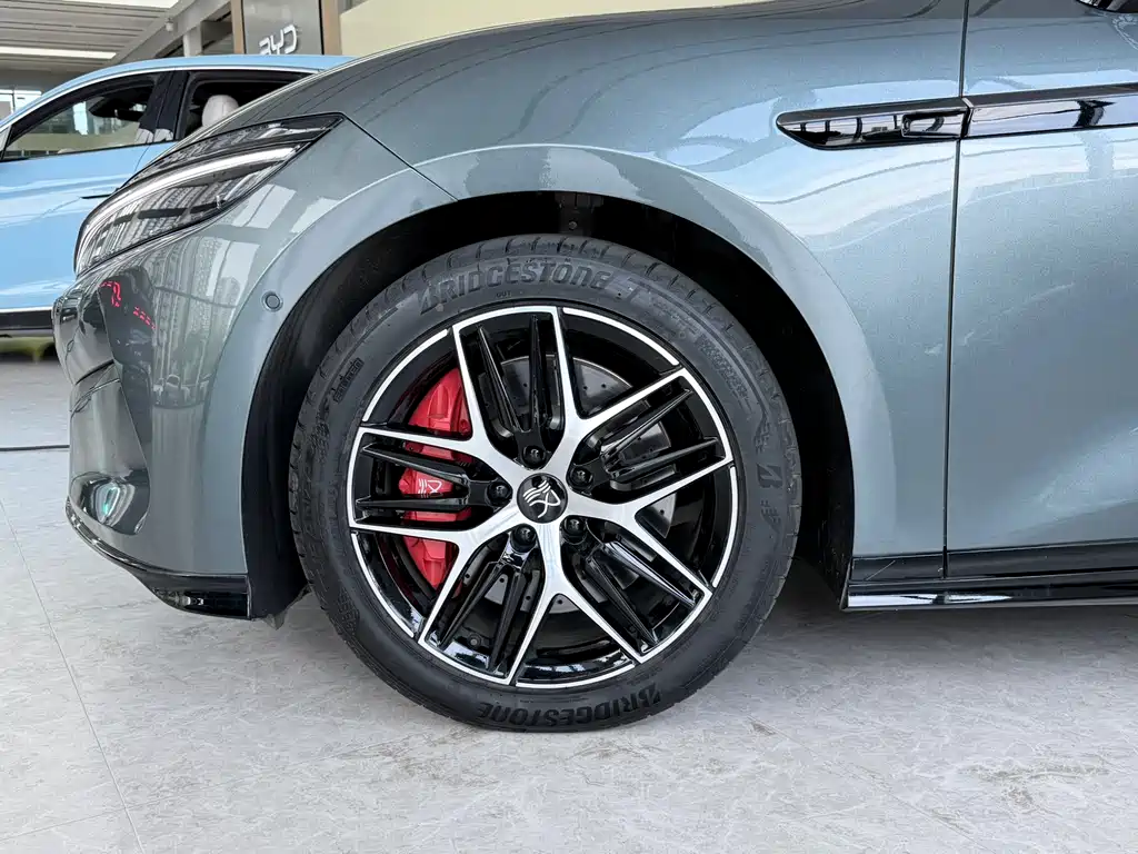 Han L 2025 DM-p four-wheel drive lidar flagship model купить на сайте DeffCars