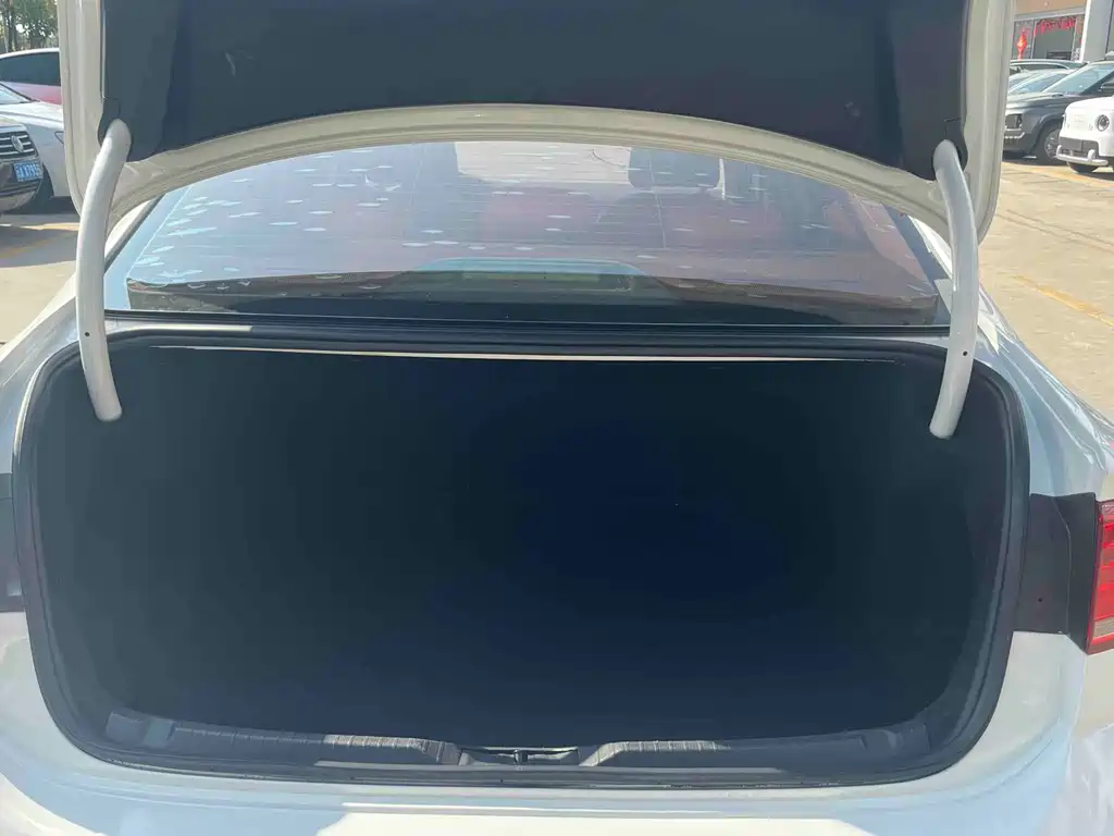 Lingdu 2017 230TSI DSG Fashion Edition купить на сайте DeffCars