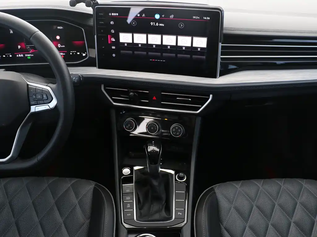 Sagitar 2024 300TSI DSG Super Edition купить на сайте DeffCars