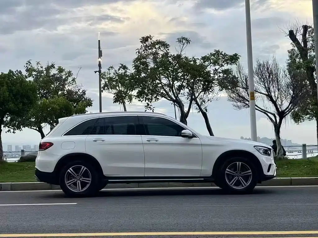 Mercedes-Benz GLC 2021 GLC 260 L 4MATIC Dynamic купить на сайте DeffCars