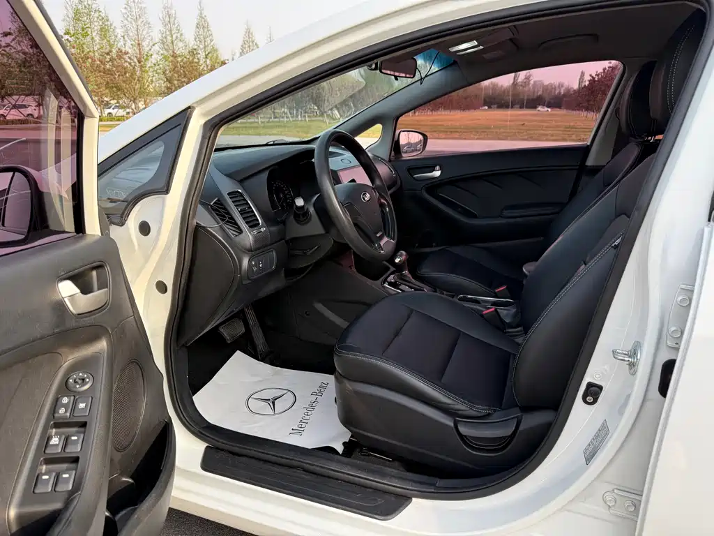 Kia K3 2016 1.6L automatic GL купить на сайте DeffCars
