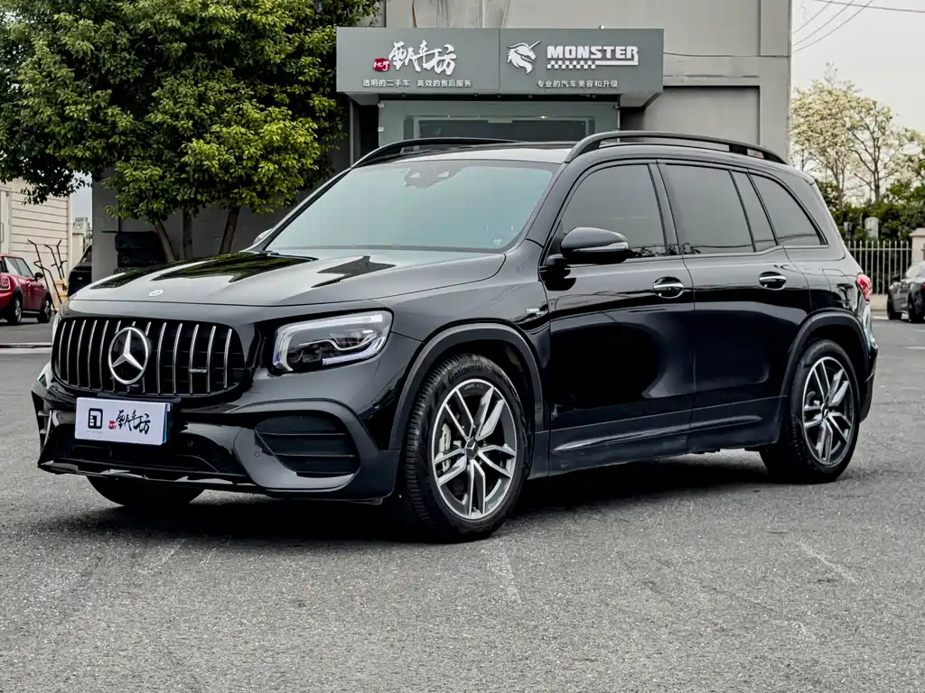 Mercedes-Benz GLB AMG 2023 AMG GLB 35 4MATIC купить на сайте DeffCars