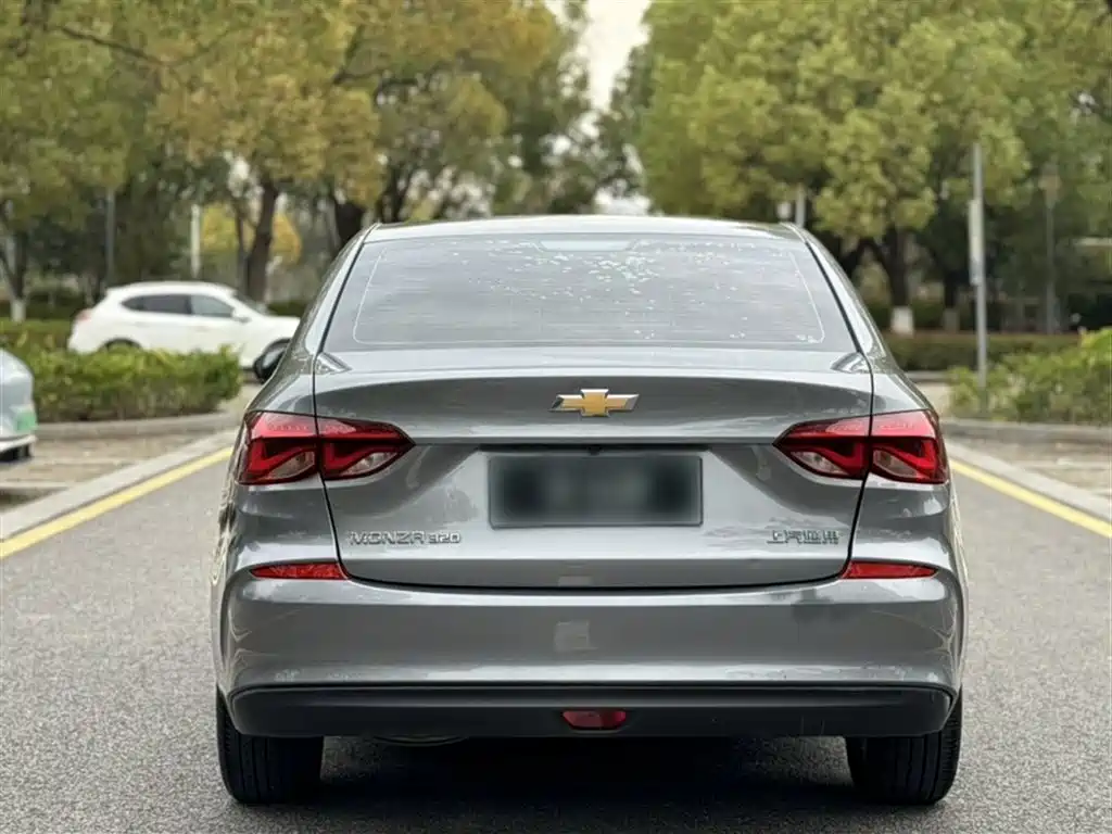Cruze 2022 320 Automatic Sunroof Edition купить на сайте DeffCars