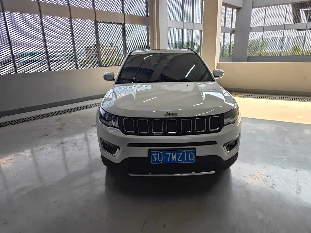 Compass 2017 200T Automatic Premium Edition купить на сайте DeffCars