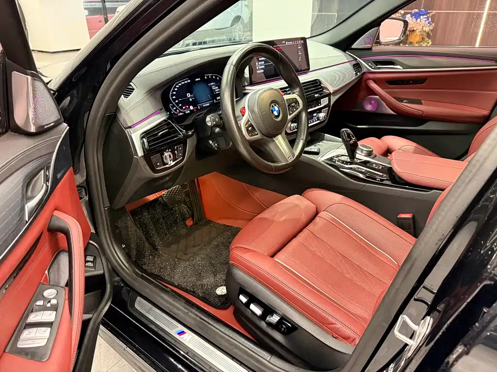 BMW 5 Series 2022 facelift 530Li exclusive M sports package купить на сайте DeffCars
