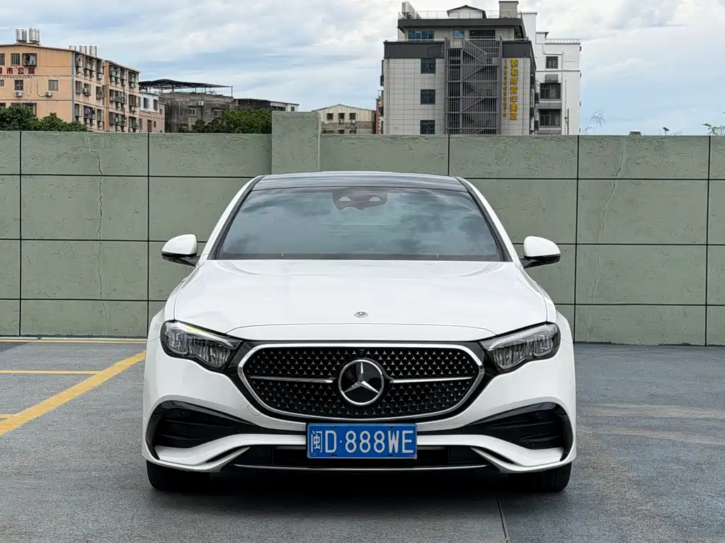 Mercedes-Benz E-Class 2024 E 300 L Fashionable and Sporty купить на сайте DeffCars