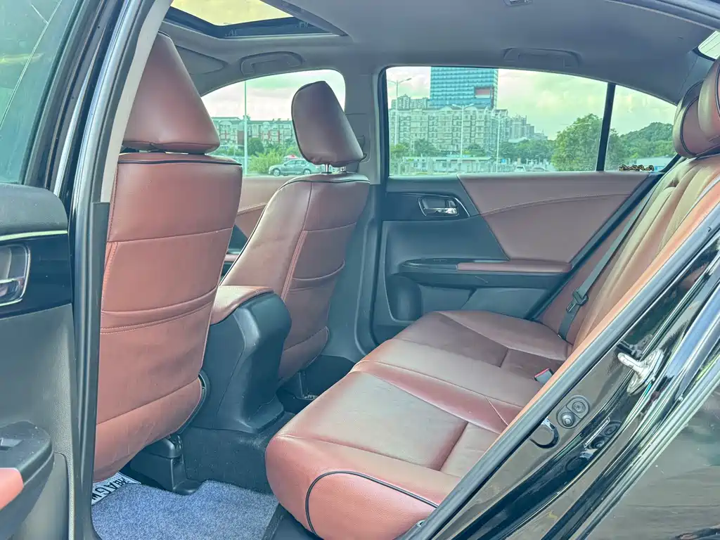 Accord 2016 2.0L Comfort Edition купить на сайте DeffCars