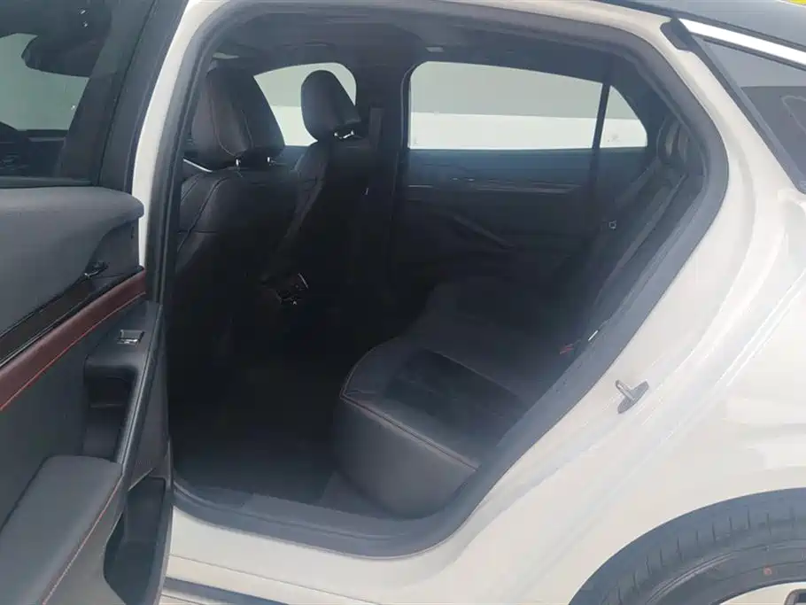 Mondeo 2022 facelift EcoBoost 245 Extreme купить на сайте DeffCars
