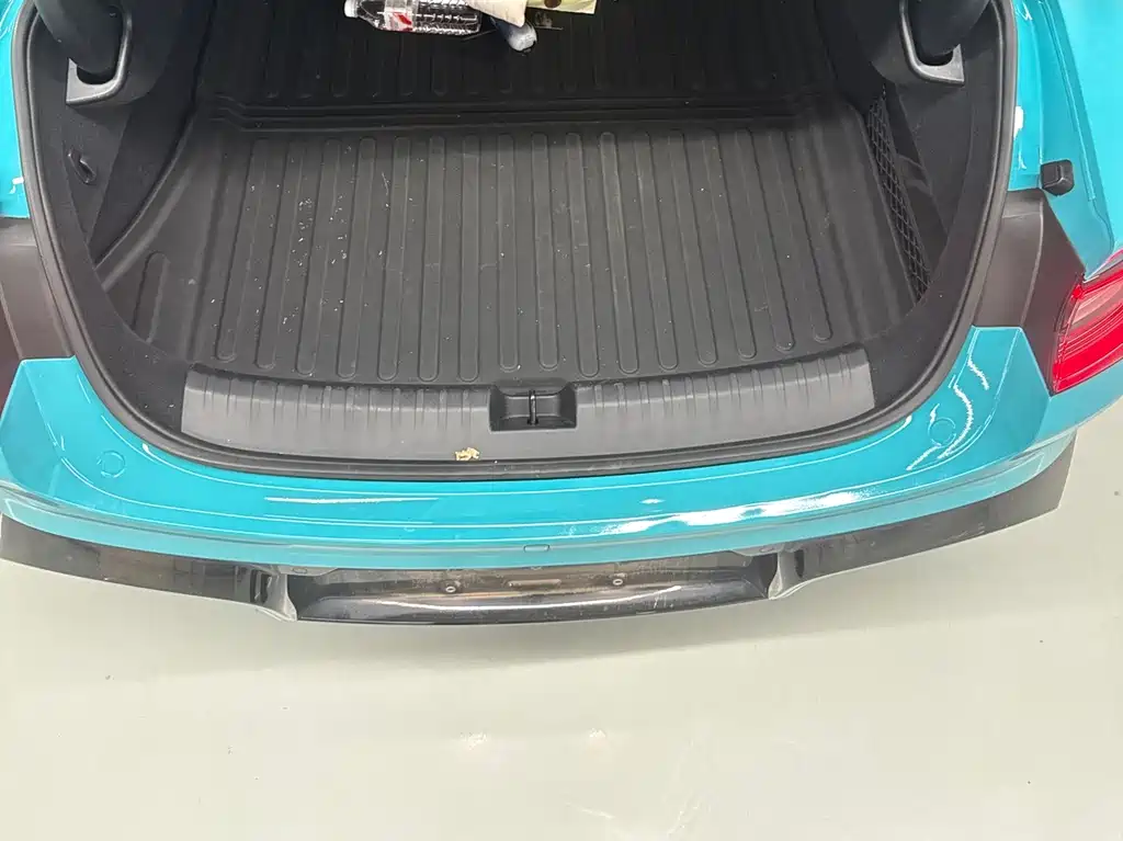 SU7 2024 rear-wheel drive long range smart version купить на сайте DeffCars