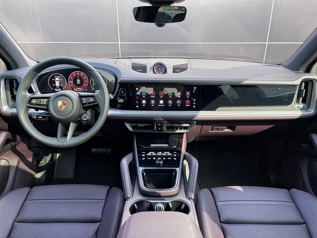 Cayenne 2025 Cayenne 3.0T купить на сайте DeffCars