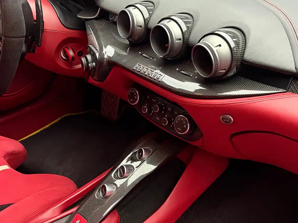 F12berlinetta 2013 6.3L standard type купить на сайте DeffCars