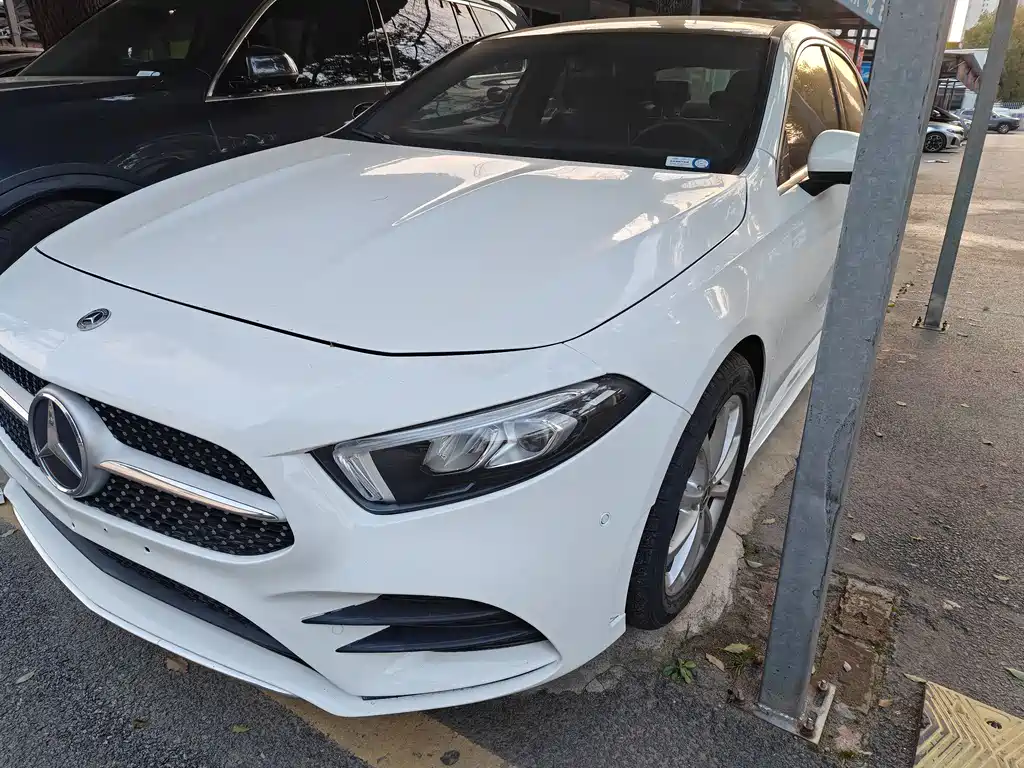 Mercedes-Benz A-Class 2021 A 200 L Sports Sedan Dynamic Type купить на сайте DeffCars