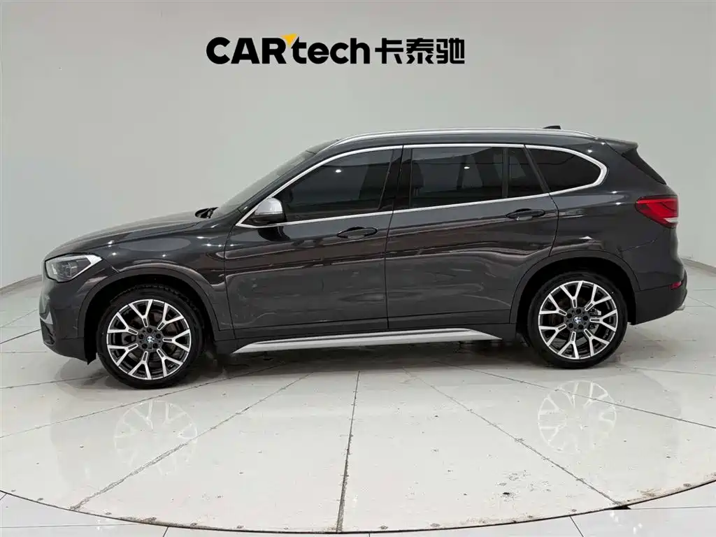 BMW X1 2021 facelift xDrive25Li exclusive model купить на сайте DeffCars