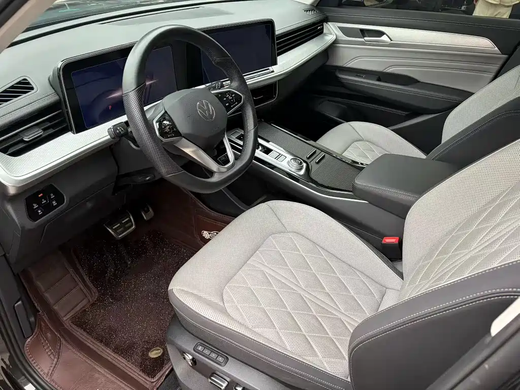 Lanxun 2023 380TSI four-wheel drive R-Line cruise version купить на сайте DeffCars