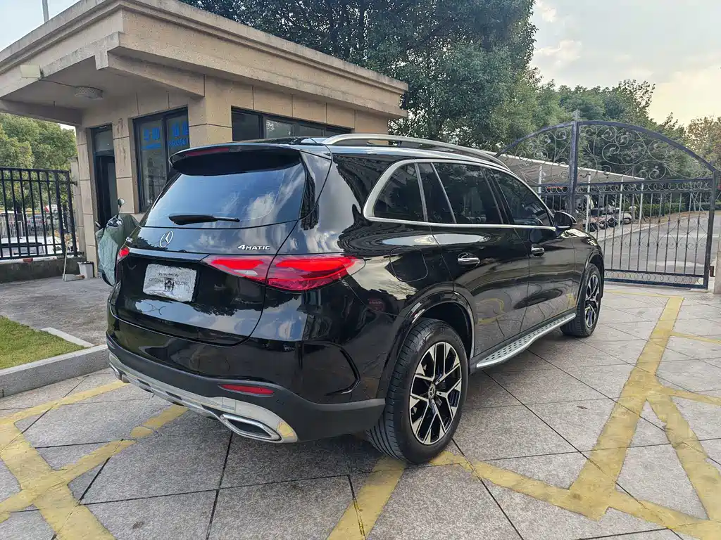 Mercedes-Benz GLC 2023 facelift GLC 260 L 4MATIC luxury model 7 seats купить на сайте DeffCars